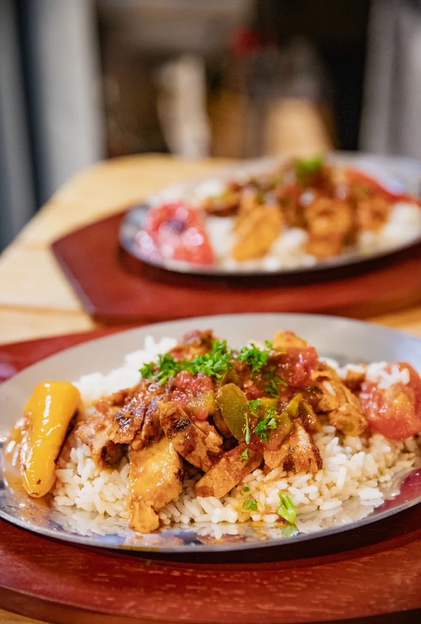 Mio's chicken sautee at Mio's Grill & Cafe